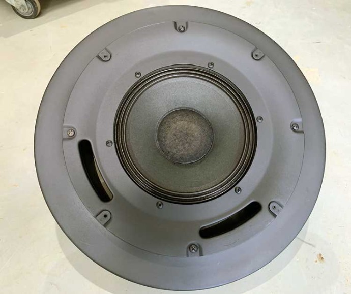 소리전자 JBL 8인치 2웨이 스피커 Control 328C 팝니다.