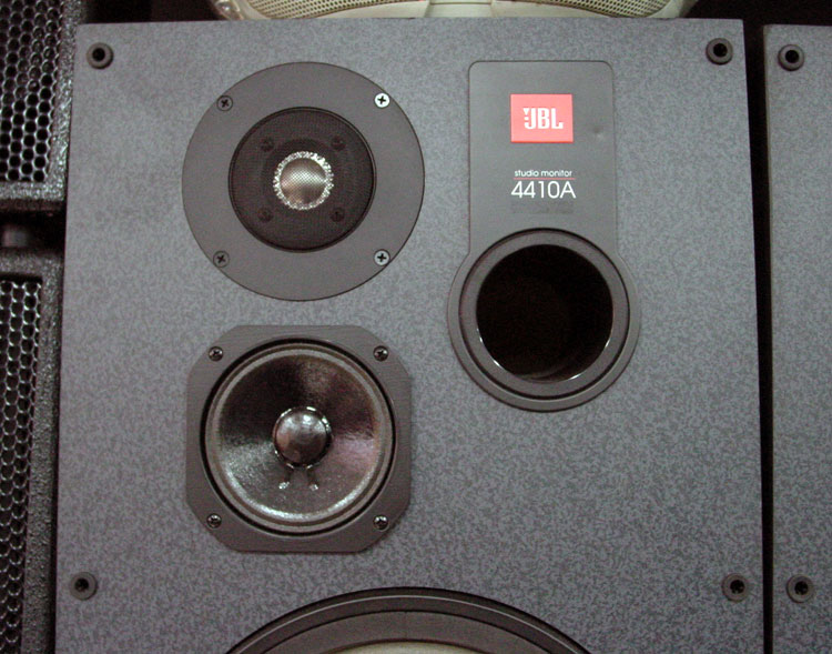 jbl4410axx131228x03.jpg